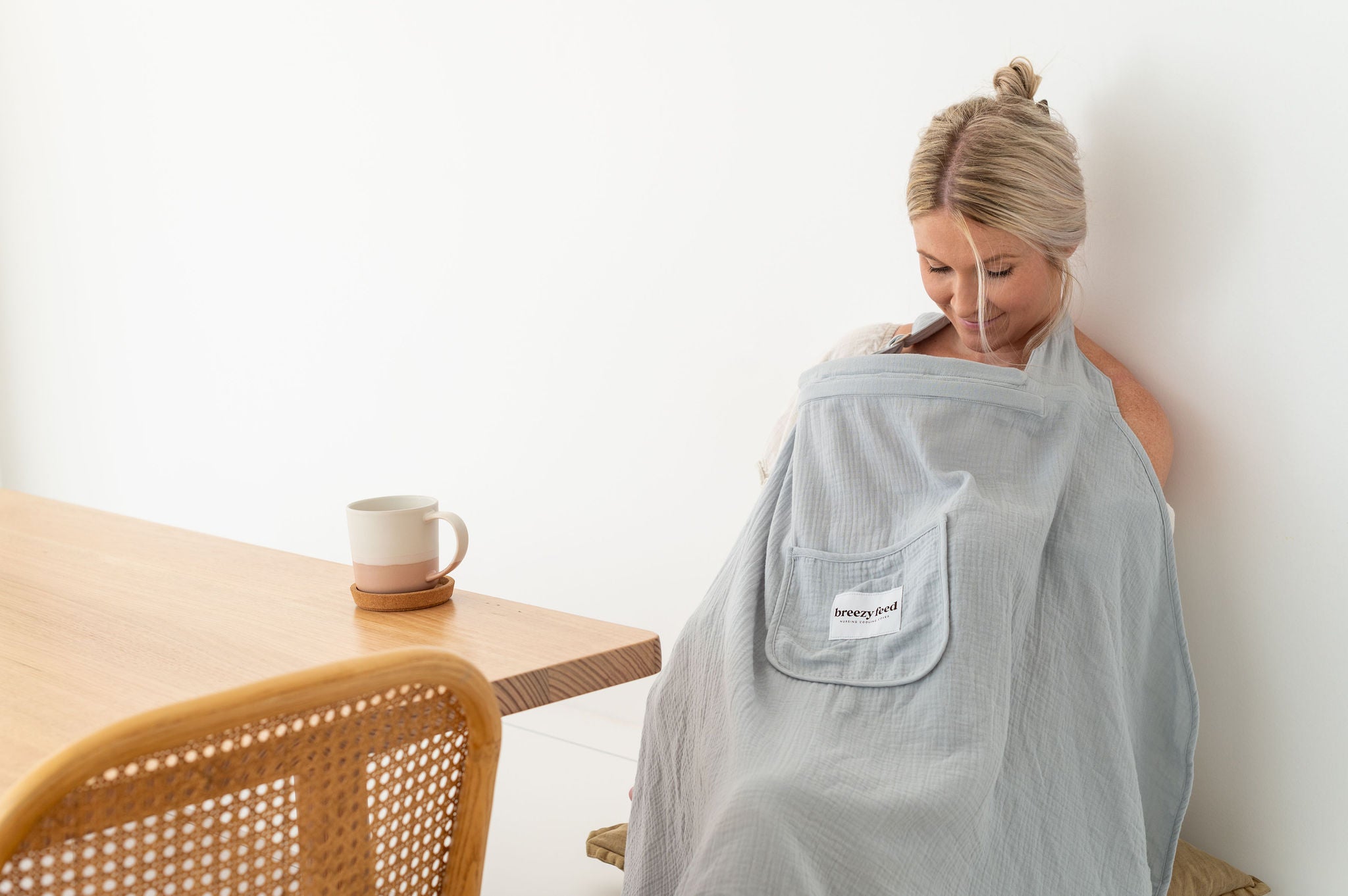 Nursing cover made for breastfeeding mums